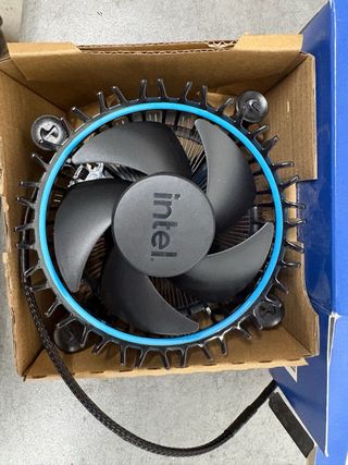 Intel Core i7-14700 CPU