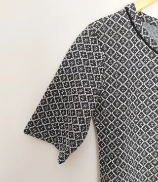 Vestido estampado corto