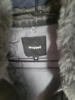 Cazadora Vaquera Desigual con Cuello Peludo