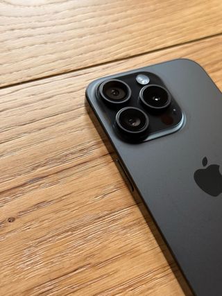 iPhone 15 Pro 128GB black LEGGI !!