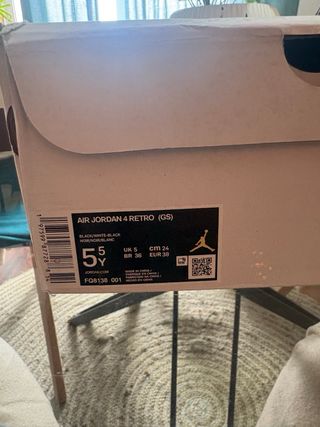 Jordan 4 Retro White Thunder Preto
