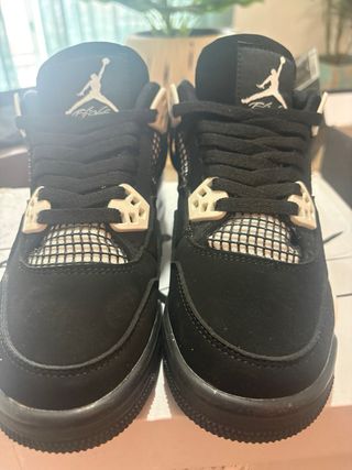 Jordan 4 Retro White Thunder Preto