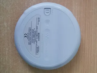 Reproductor CD Sony MP3 Atrac3plus Plata