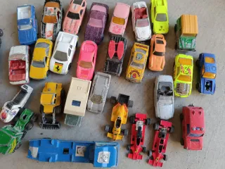 Modellini Hotwheels e Majorette - Lotto misto