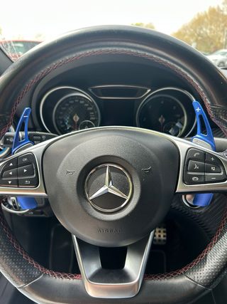 Mercedes-Benz Clase A 200d AMG LINE