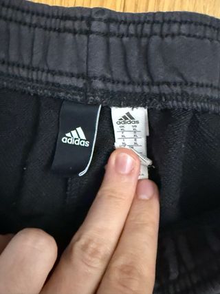 Pantalón deportivo Adidas negro
