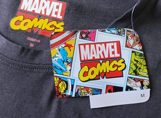 Pijama corto hombre Marvel Comics talla M (NUEVO)