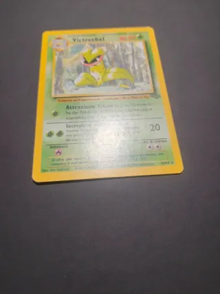 Carta Pokémon Victreebel 30/64