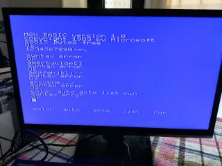 Ordenador Toshiba HX-10 MSX