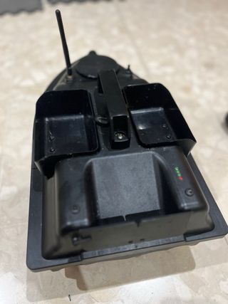 Barco Cebador Carpfishing Negro GPS