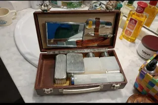 Maletín Afeitado Clásico Marrón y Plata