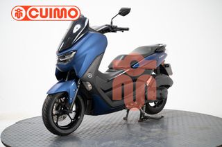 YAMAHA NMAX 125