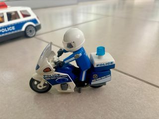 Playmobil Coche Policía + Moto + Figuras