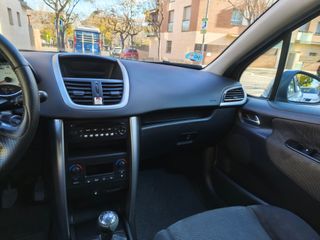 Peugeot 207 2007 Pegatina C