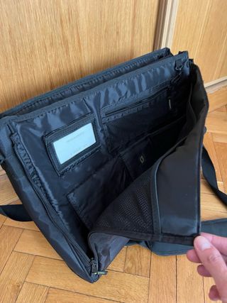 Funda portátil HP 17 negra