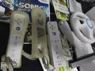 Consola Nintendo Wii Completa + Juegos