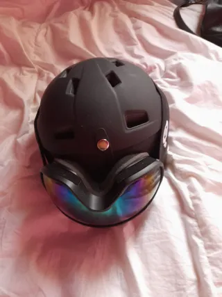 Casco y Gafas de Nieve