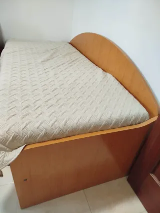 Cama nido de madera con dos camas