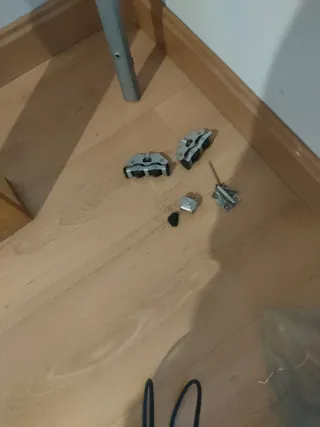 Puerta corredera de madera con cristal. 200 x 80