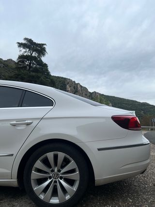 Volkswagen Passat CC 2015