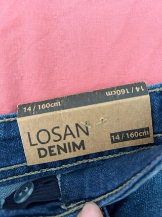 Conjunto LOSAN camiseta amarilla y falda