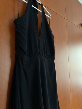 Vestido negro halter
