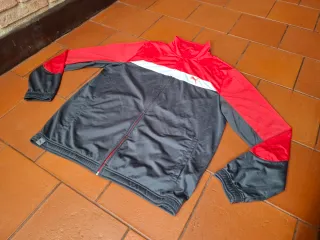 Chaqueta Puma Gris y Roja