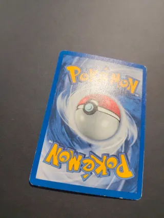 Carta Pokémon Rocket's Scyther 13/132