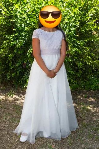 Vestido de comunión colección 2025.