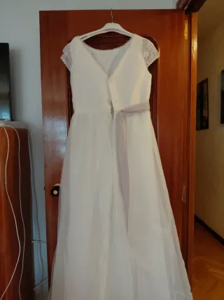 Vestido de comunión colección 2025.