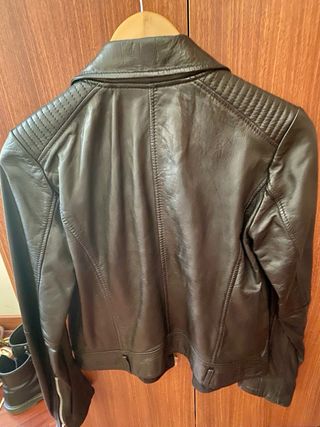 Cazadora Biker Cuero Pull&Bear Talla M