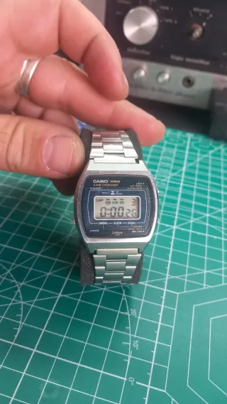 Casio 83QS-41 Vintage JAPAN Plata