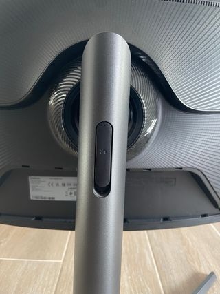 Monitor Samsung Odyssey G7 31.5 QLED 240Hz
