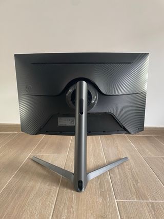 Monitor Samsung Odyssey G7 31.5 QLED 240Hz