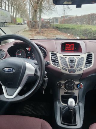 Ford Fiesta 2010
