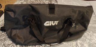 Bolsa de viaje impermeable Givi