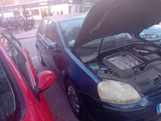 Volkswagen Golf 2004