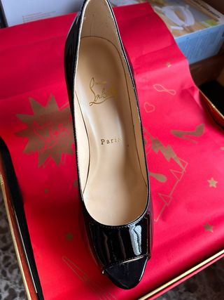 Zapatos Christian Louboutin Rojos y Dorados