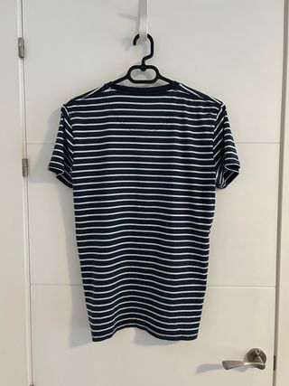 Camiseta Hollister Rayas Azul y Blanco
