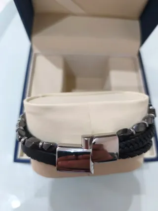 Pulsera Cartier Piel Negra y Plata