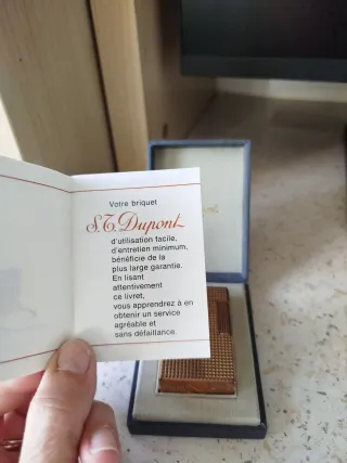 Encendedor S.T. Dupont bañado en oro