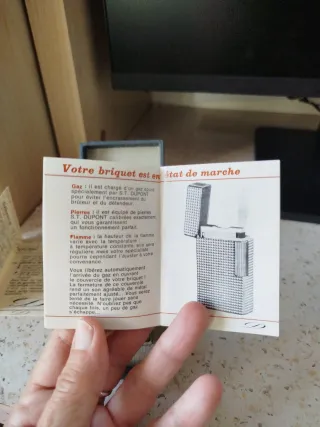 Encendedor S.T. Dupont bañado en oro