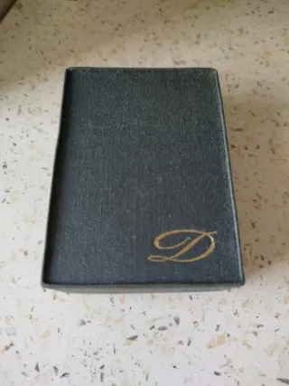 Encendedor S.T. Dupont bañado en oro