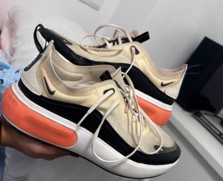 Nike Air Max Beige y Naranja