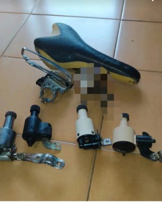 piezas bicicleta vintage: dinamo,sillín, desviador