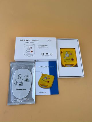 Mini AED Trainer XFT Desfibrilador Entrenamiento