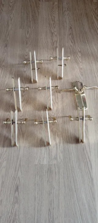 Lote 8 Manillas Antiguas Latón