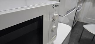 Microondas Balay con botón y grill para reparar