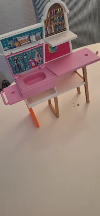 Lote Muñecas Barbie y Accesorios