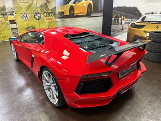 Lamborghini Aventador 2015